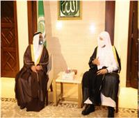 رئيس البرلمان العربي يشيد بجهود العاهلين السعودي والبحريني في دعم الاستقرار