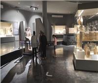 متحف كفر الشيخ يستقبل عددًا من كبار السن وأحفادهم