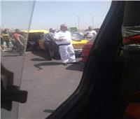 إصابة 5 أشخاص في تصادم 3 سيارات بالإسكندرية 
