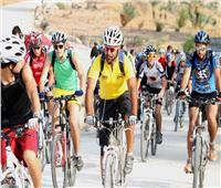 600 لاعب في مهرجان ضخم لسباق الدراجات احتفالا بـ30 يونيو