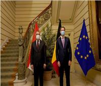 الكاظمي يلتقي رئيس وزراء بلجيكا