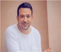 تامر حسين يكشف عن موعد طرح ألبوم عمرو دياب الجديد