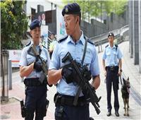 هونج كونج تعتقل 9 أشخاص للاشتباه في تخطيطهم لتفجير مرافق عامة
