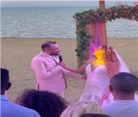 زفاف عمرو سلامة ومروة البرماوي علي الشاطئ | صور