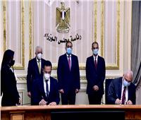 استقبال رسمي لرئيس الوزراء في مقر الحكومة الليبية وعزف السلام الوطني للبلدين