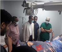 الدهشوري: يزور المصابين بحادث «دراو» ويطمئن علي حالة «الإدريسي»