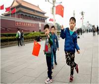 الصين تصدر قرارًا بإلغاء الغرامات على المولود الثالث