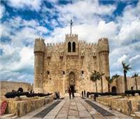 إقبال كثيف على قلعة «قايتباي» بالإسكندرية خلال عيد الأضحى