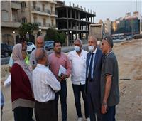 مسئولو الإسكان يتفقدون مشروعات تطوير المحاور والطرق بالقاهرة الجديدة