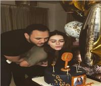 أحمد خالد صالح يحتفل بعيد ميلاد زوجتة هنادي مهنة 