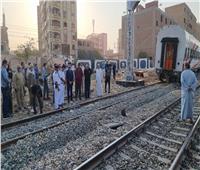 سقوط «البوجي الخلفي» للعربة السابعة من قطار القاهرة - أسوان 