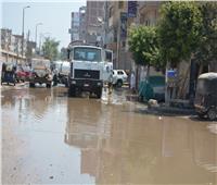 إصلاح الكسر المفاجئ لخط المياه الكائن بمدينة شبين القناطر بالقليوبية