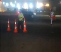 فتح طريق العلمين بعد إغلاقه بسبب الشبورة |فيديو