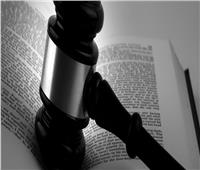 نشر كتاب مخل بالآداب.. محاكمة روائي إنجليزي بعد وفاته بـ30عامًا