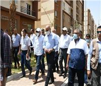 وزير الإسكان يتفقد مشروع سكن الموظفين بالعاصمة الإدارية الجديدة المقام بمدينة بدر