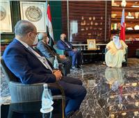 شكري يُسلِّم ملك البحرين رسالة من الرئيس السيسي تحمل دعوة لزيارة مصر