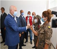 في اليوم الوطني للتطعيم.. رئيس تونس يتفقد أحد مراكز التلقيح ضد كورونا