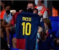 جماهير برشلونة تكرم ميسي في ودية يوفنتوس