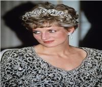 الكشف عن سر ثبات التاج الملكي على شعر الأميرة ديانا | صور