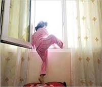 طفلة تصارع الموت بالقليوبية سقطت من الطابق الثاني أثناء لهوها بمدينة قليوب 