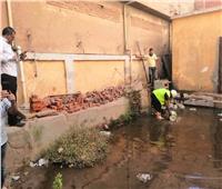 صيانة الصرف الصحي وشفط المياه بمدرسة الشهيد محمد طلعت بالحوامدية| صور 