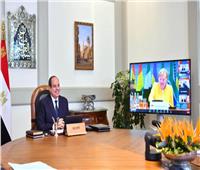 الرئيس السيسي يشكر ميركل على جهودها في تعزيز الشراكة بين مصر وألمانيا
