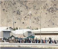فاينانشيال تايمز: مطار كابول تحت تهديد جديد مع اقتراب الموعد النهائي للانسحاب