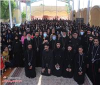 الأنبا فيلوباتير يلتقي بالسيدات الأرامل غربي أبو قرقاص       