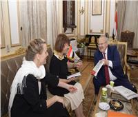 بحث أوجه التعاون المشترك بين جامعة القاهرة والمجلس البريطاني في قضايا المرأة