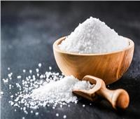 4 أعراض مزعجة تنتج عن زيادة تناول «الملح»
