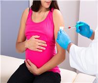 «مستشار الرئيس» يحسم الجدل بشأن تطعيم الحوامل والفئات الأصغر سنا