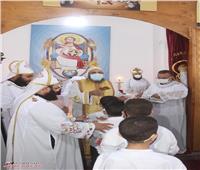 الأنبا فيلوباتير يرسم شمامسة جدد بإيبارشية أبوقرقاص