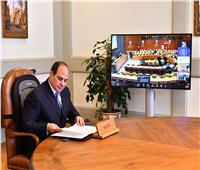 الرئيس السيسي يعلن تطلع مصر لاستضافة الدورة الـ27 لقمة تغير المناخ 