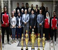 وزير الشباب والرياضة يكرم لاعبي المنتخب المصري للكيك بوكسينج ومنتخب السامبو