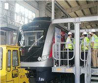 صور ننشر نموذج القطار الكهربائي الجديد