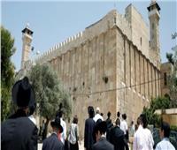 مئات المستوطنين الإسرائيليين يقتحمون الحرم الإبراهيمي في الخليل
