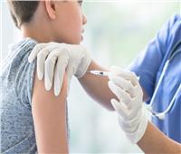 مستشار وزيرة الصحة: سيتم النزول بأعمار الأطفال في تلقي اللقاح تدريجياً