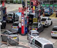 شركات الوقود البريطانية تكذب الحكومة بشأن انتهاء الأزمة