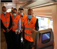 وزير النقل يتفقد تصنيع 6 قطارات تالجو الإسبانية متعاقد عليها| صور     