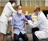 رئيس الوزراء الياباني يتعهد بتعزيز النظام الطبي لمرضى «كوفيد»