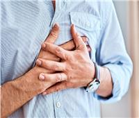 5 أعراض جرس إنذار قبل حدوث النوبة القلبية