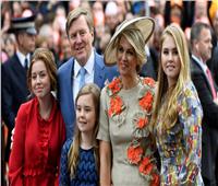 هولندا.. السماح بزواج المثليين بين العائلة الملكية دون التنازل عن العرش