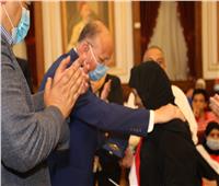 محافظ القاهرة يكرم أسر الشهداء في ذكرى نصر أكتوبر 