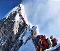 الهند.. مصرع 12 شخصا حاولوا تسلق قمة جبلية 