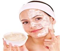 ترطيب فعال للشعر الجاف.. ماسك حليب الأرز والعسل   