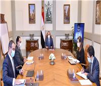 الرئيس السيسي يستعرض نشاط صندوق مصر السيادي لتطوير المجمع |صور