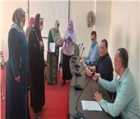 محافظ الإسكندرية يكلف رؤساء الأحياء بعقد لقاءات جماهيرية