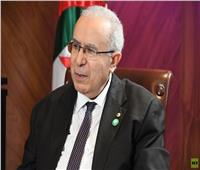 وزير خارجية الجزائر: سنشارك في مؤتمر باريس حول ليبيا