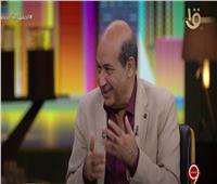  طارق الشناوي يكشف حقيقة اعتزال الفنان عادل إمام |فيديو 