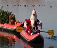 «بابا نويل» يصل القدس قبل عيد الميلاد| فيديو